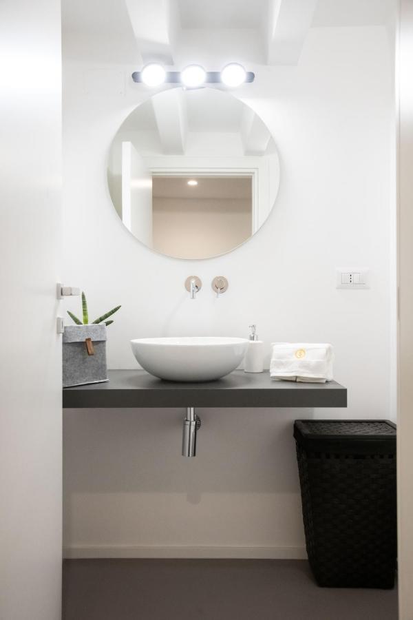 Casa Sant'Orsola - Appartamento nella città antica Molfetta Extérieur photo
